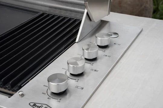 Beefeater Proline Series BBQ 6 Burner With Flat Lid